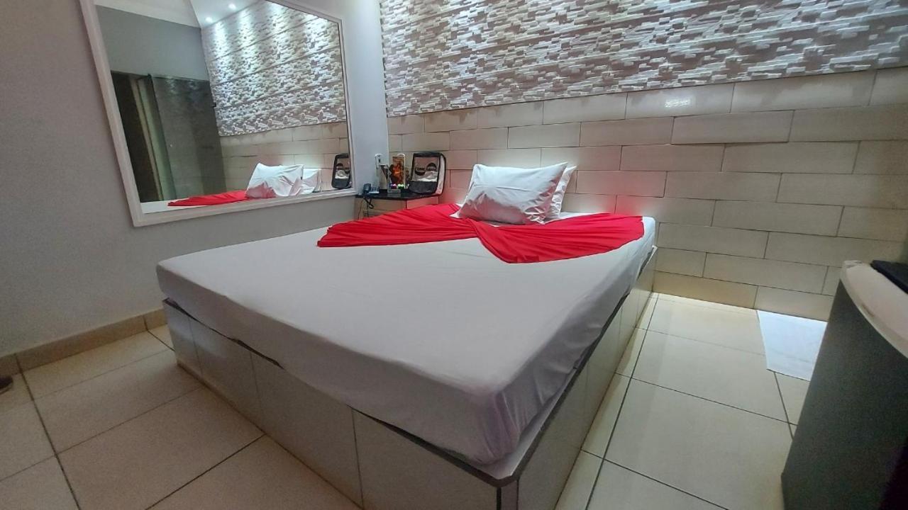 Motel Copacabana Ribeirao Preto Phòng bức ảnh
